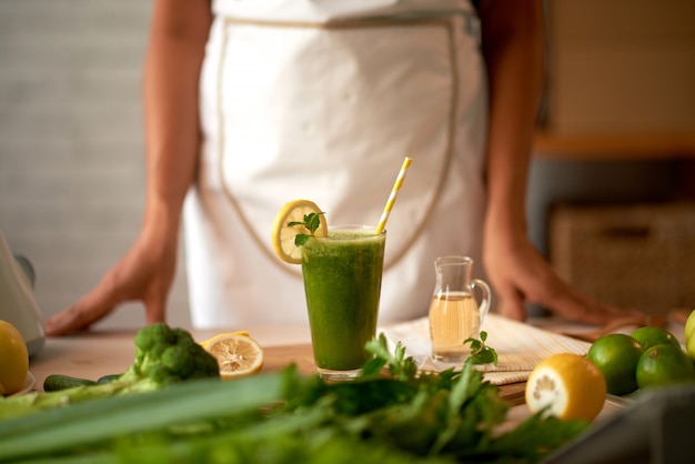 Transform Your Health with a Daily Green Smoothie Habit Transform Your Health with a Daily Green Smoothie Habit